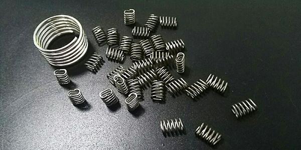 壓力彈簧出現(xiàn)變形怎么辦毙帚？